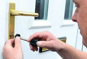 City Locksmith Services Vernon Rockville, CT 860-261-9292 - 4-Locksmiths-Service